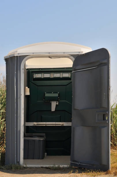 Best Local porta potty services  in East Milton, FL