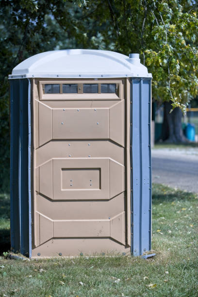 Best Wedding porta potty rental  in East Milton, FL