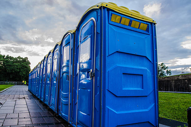 Portable Toilet Options We Offer in East Milton, FL